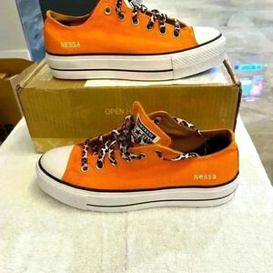 Converse Chuck Taylor All Star Lift Rare "NESSA" Orange Mn 8/Wn 10
Brand New